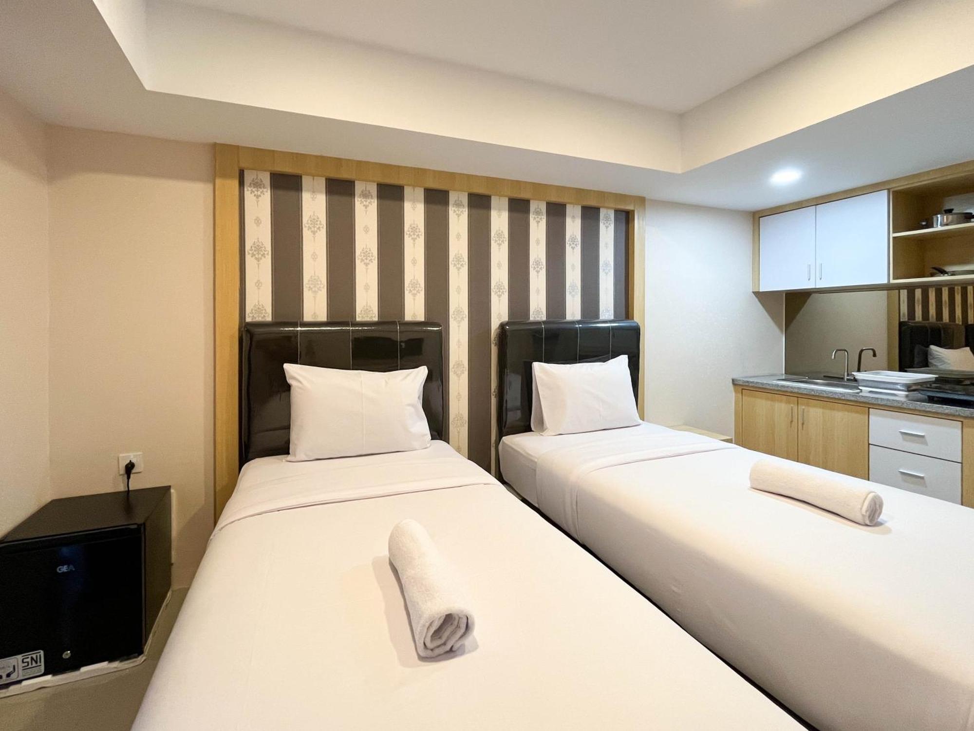 Comfortable And Tidy De Prima By Travelio Medan