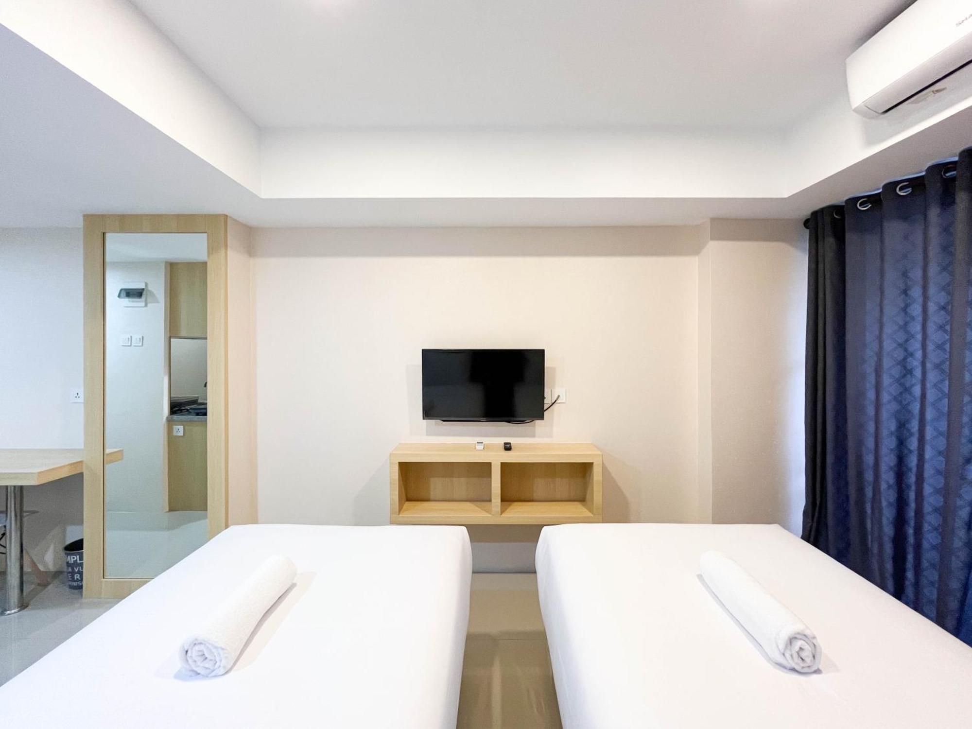 Comfortable And Tidy De Prima By Travelio * Medan