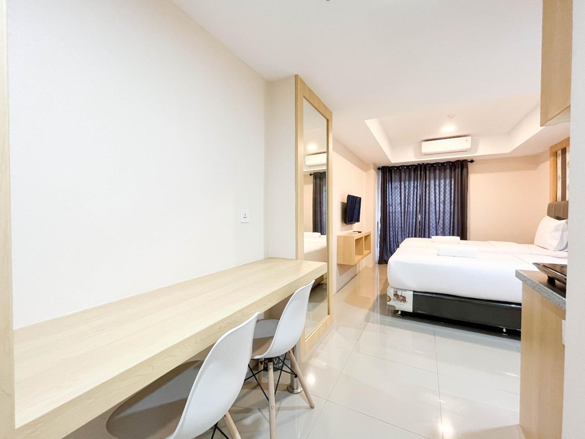 Apartemen Comfortable And Tidy De Prima By Travelio